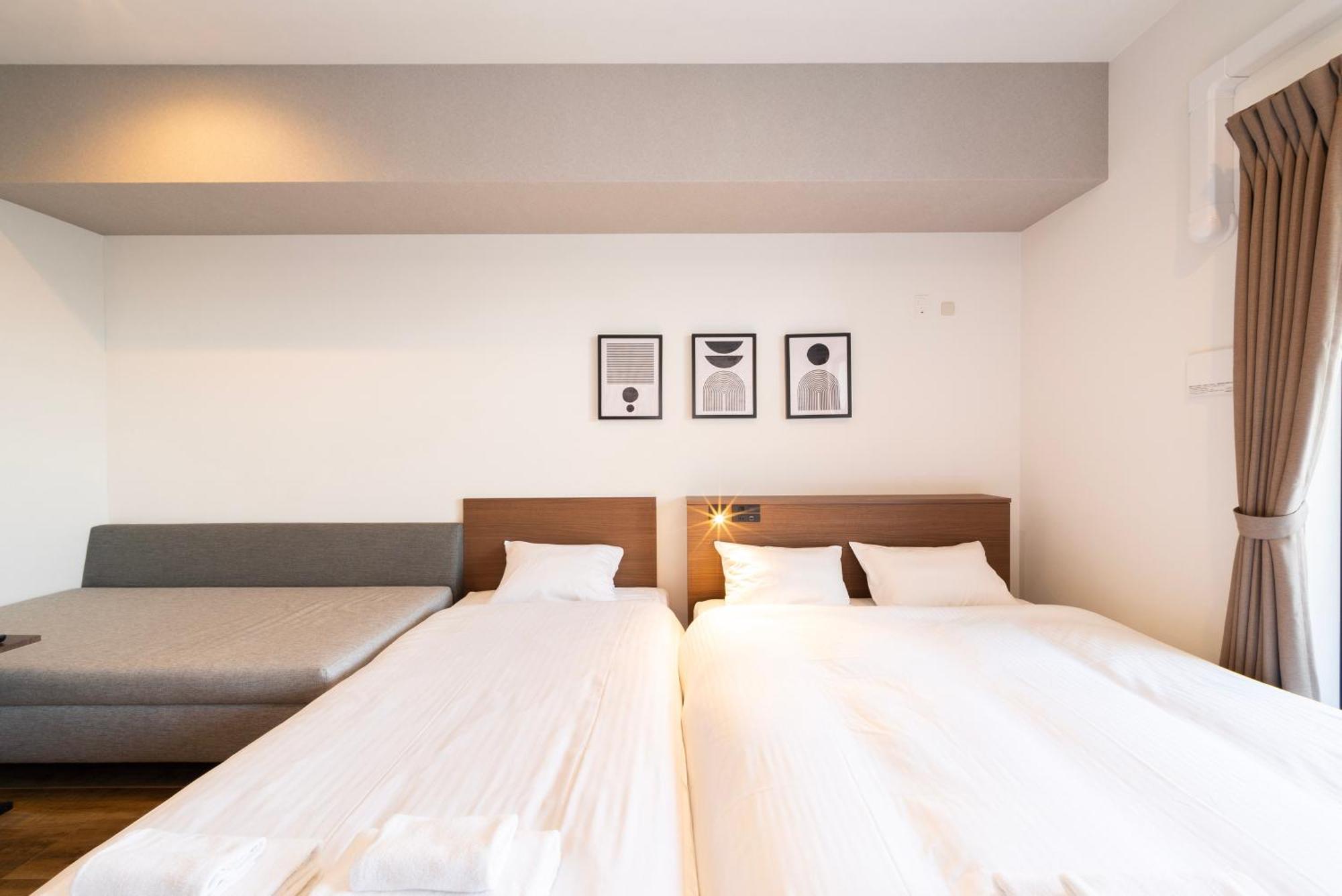 Wellstay Osaka Shinimamiya Station Bagian luar foto