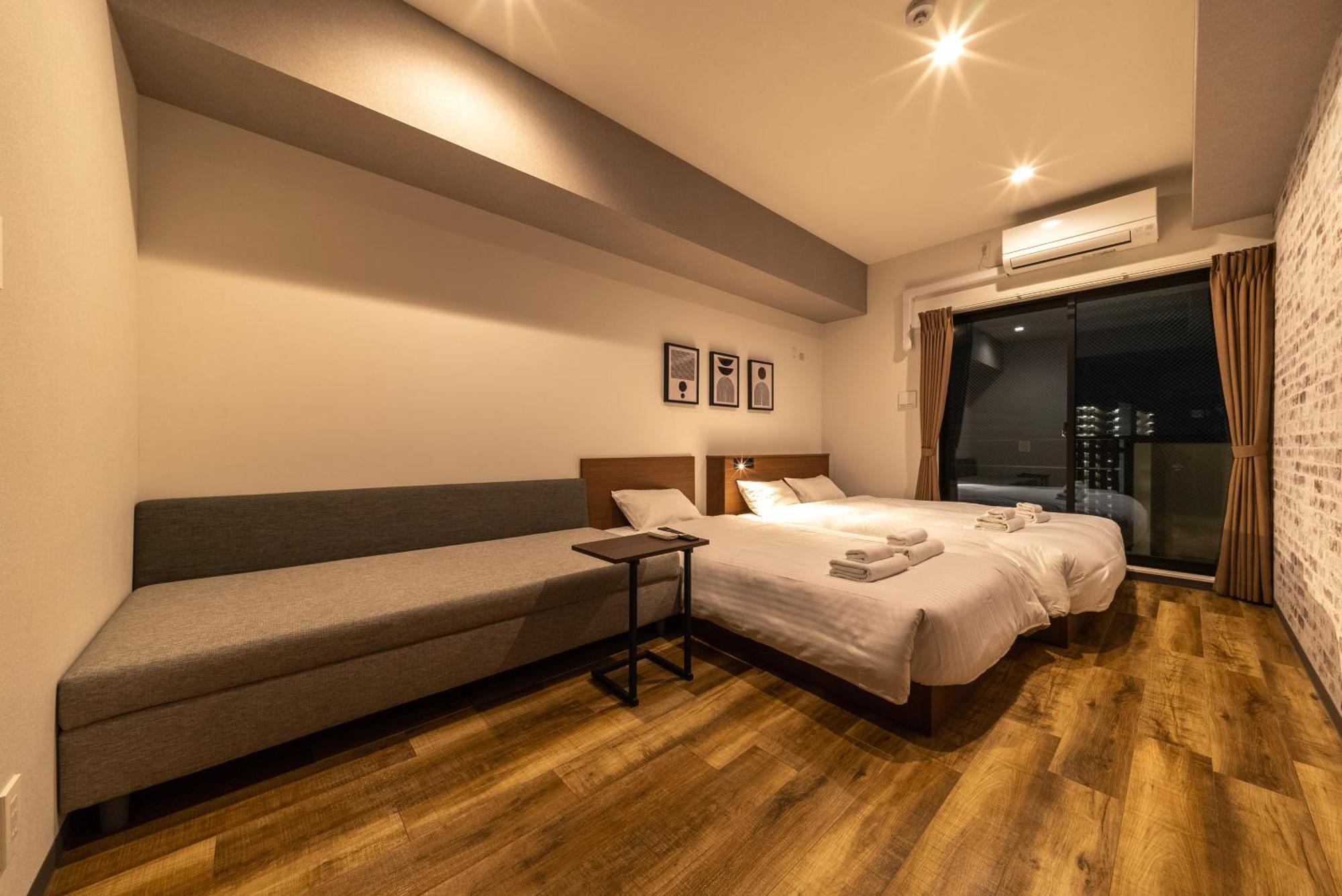 Wellstay Osaka Shinimamiya Station Bagian luar foto