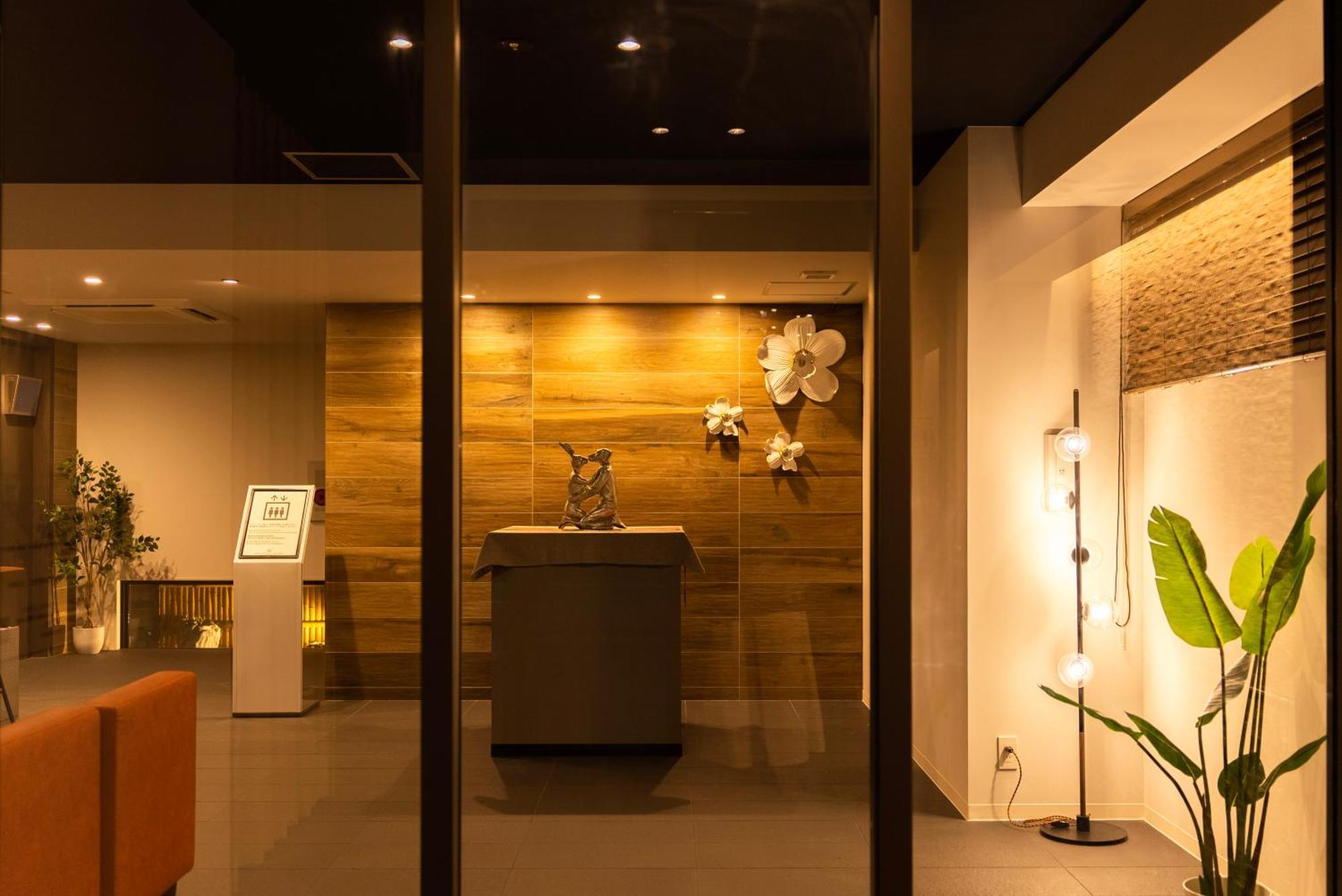 Wellstay Osaka Shinimamiya Station Bagian luar foto