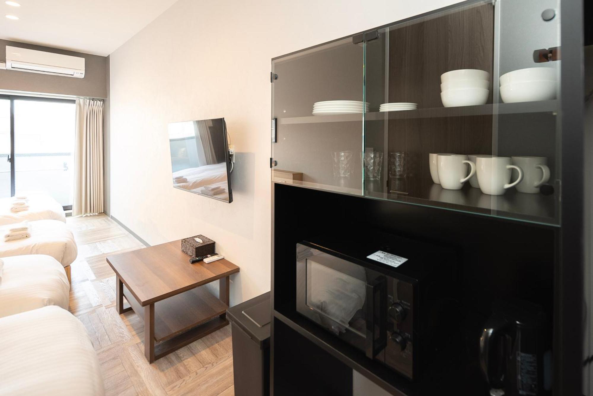 Wellstay Osaka Shinimamiya Station Bagian luar foto